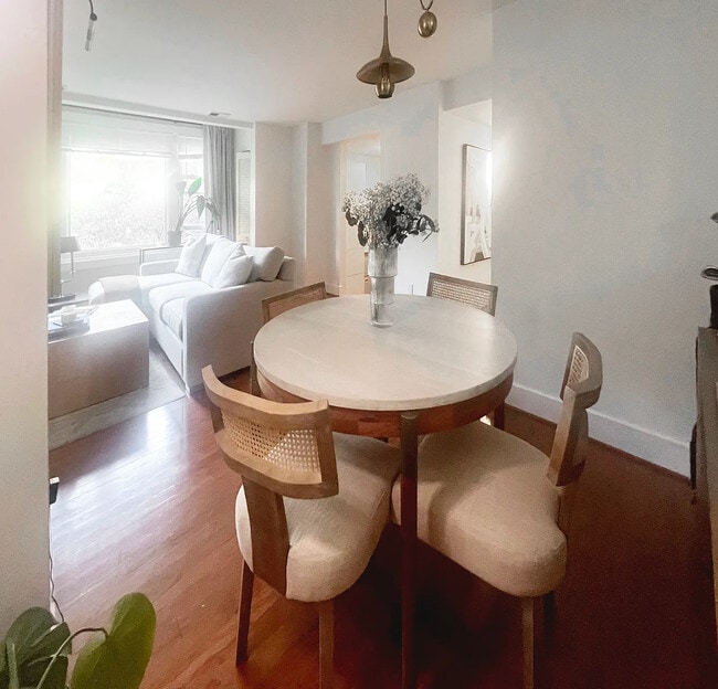 Photo - 4840 MacArthur Blvd NW Unit 301