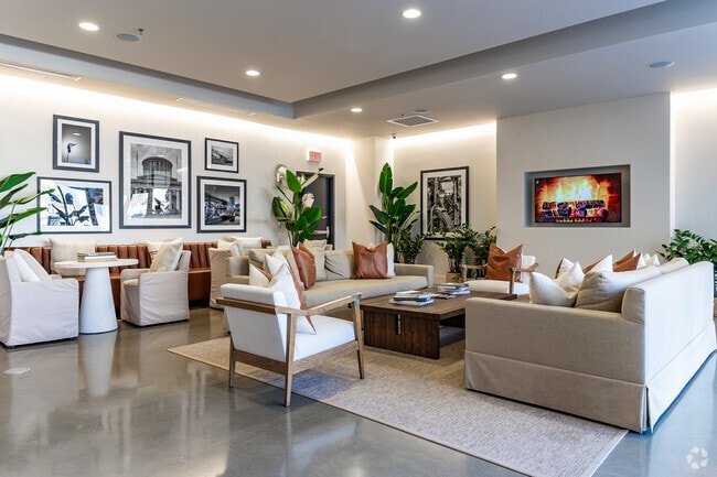 Sala de residentes - 80 on the Commons