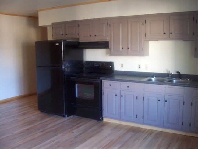 Photo - 139 S Esselstyne St Unit 139