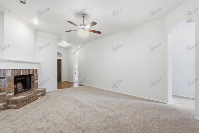 Photo - 1904 Louis Miller Dr