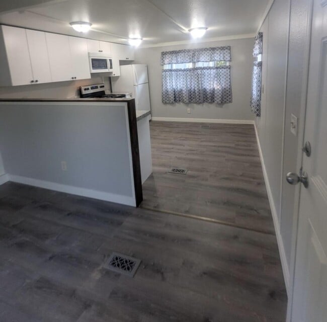 Photo - 11101 E Pickard Rd