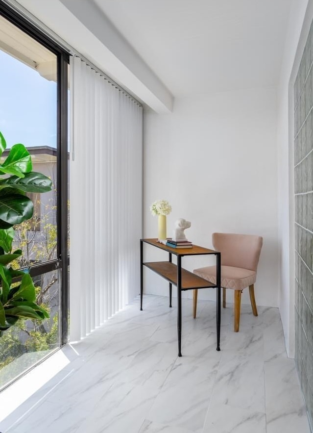 Photo - 6 Commodore Dr Unit 4