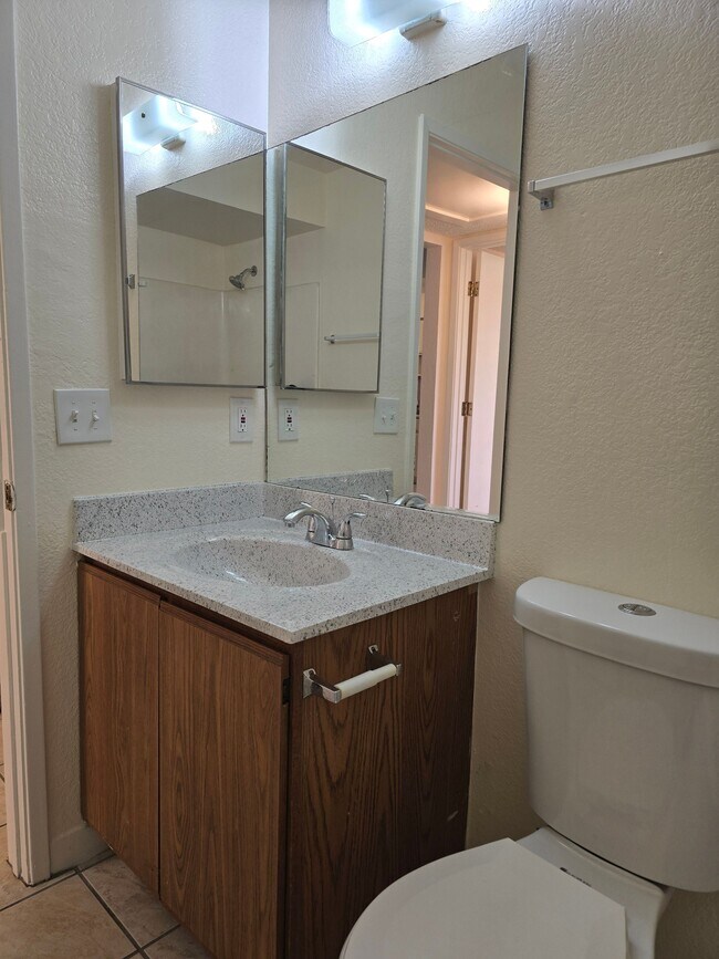 Photo - 2843 East 17th Street