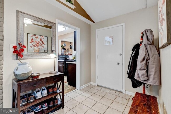 Photo - 9920 Pinehurst Ave