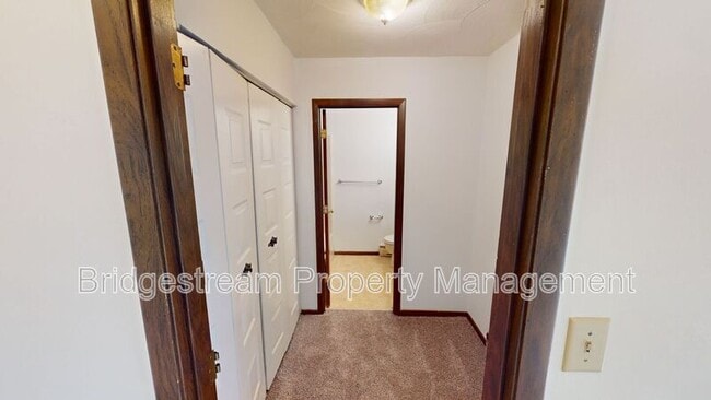 Photo - 7125 N Springboro Pike