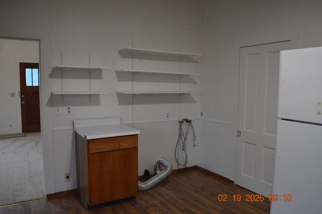 Photo - 330 SW Bryant St