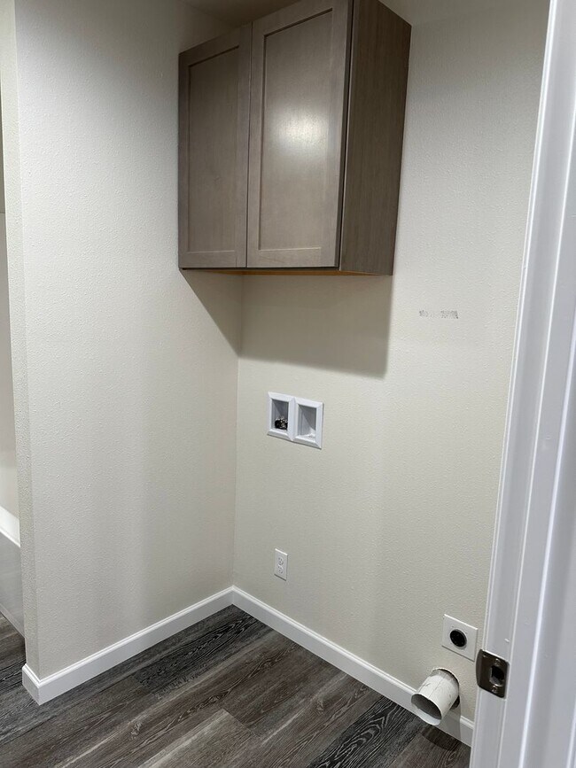 Photo - 1001 E 5th St Duplex Unidad 1001 E 5th St A