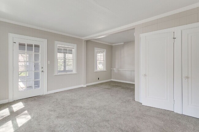 Photo - 1206 N Johnson St