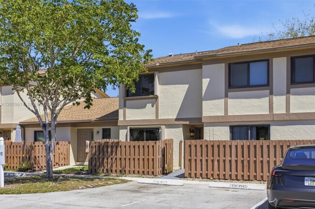 Photo - 2950 NW 106th Ave Unit 8