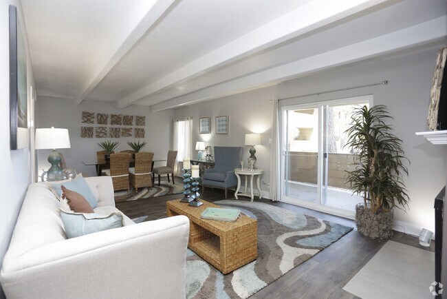 Bonterra Lakeside Apartments