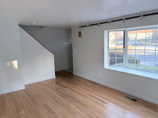 Photo - 2 Arabian Ct