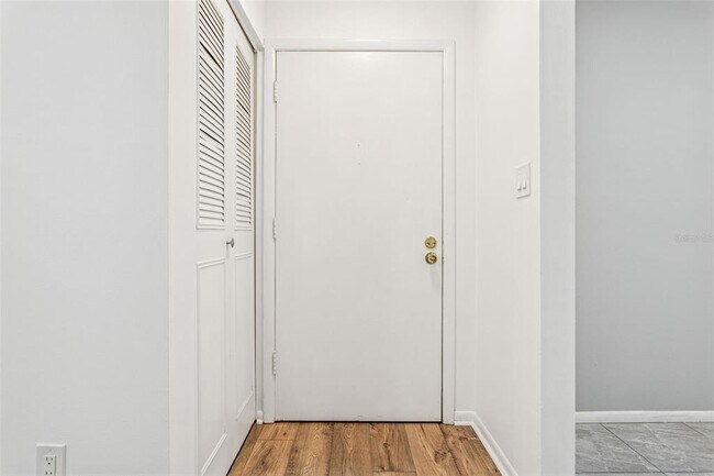 Photo - 4606 W Gray St Unit 105