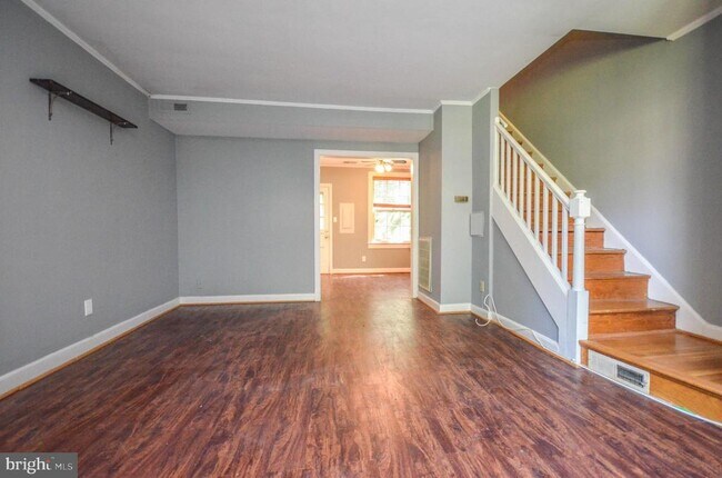 Photo - 1201 S Barton St
