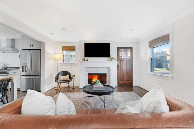 Photo - 1701 Neal Terrace Unidad ID1043929P