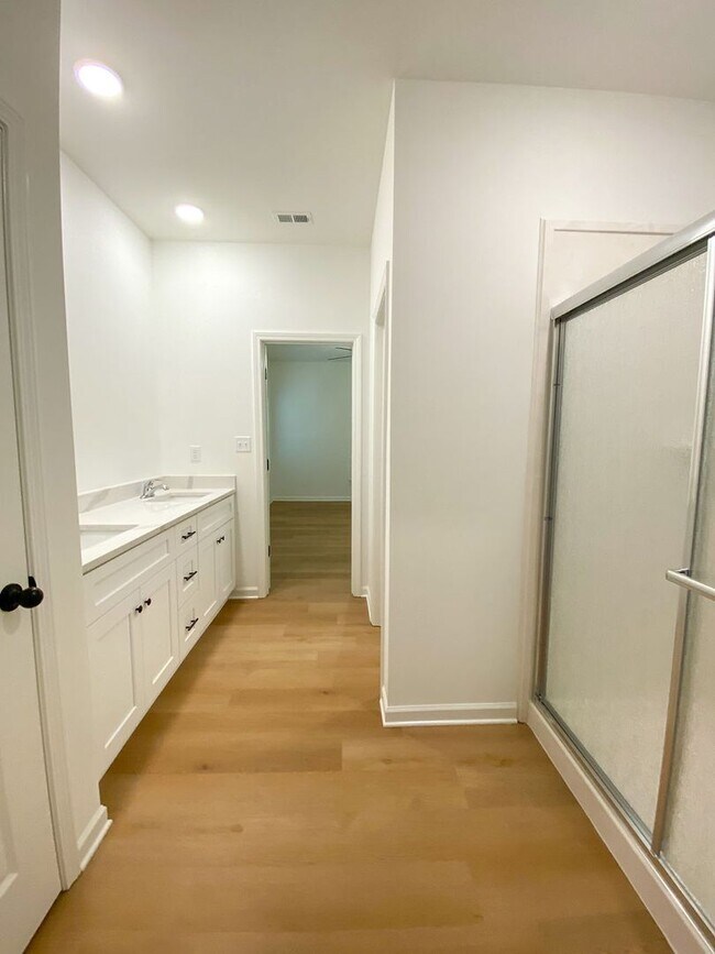 Photo - 4 bedroom, 2 bath in Brighton TN built in ...