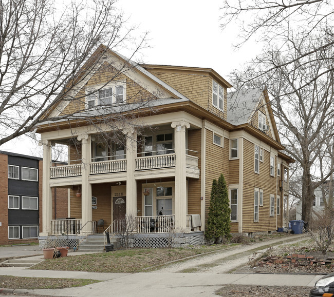 Building Photo - 2115 3rd Ave S Rental