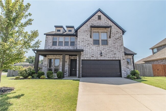 Building Photo - 1431 Cave Stream Dr