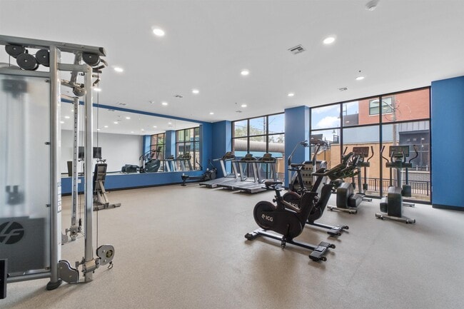 Photo - 260 Ave E Unit 418