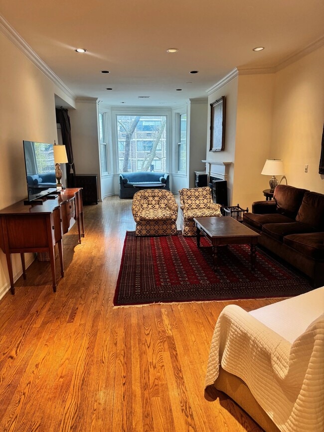 Photo - 1329 N Dearborn St Unit GoldcoastGreystone3