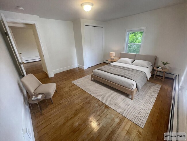 29 Central St Unit 2