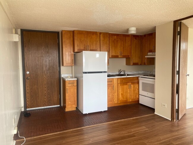 2888 Ala Ilima St