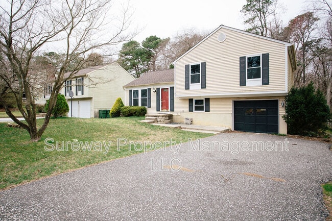 Photo - 57 Lady Diana Cir
