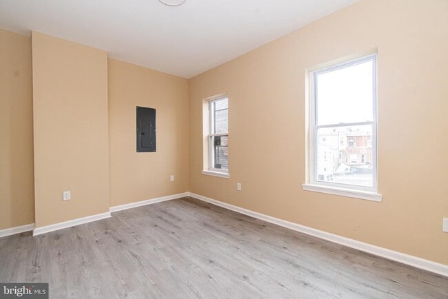 Photo - 2027 McCulloh St