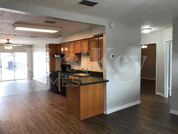 Photo - 4707 W Bay Ave