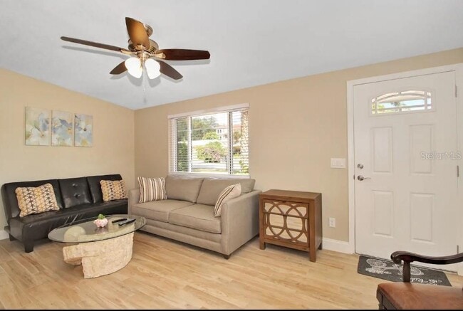 Photo - 514 Ulelah Ave