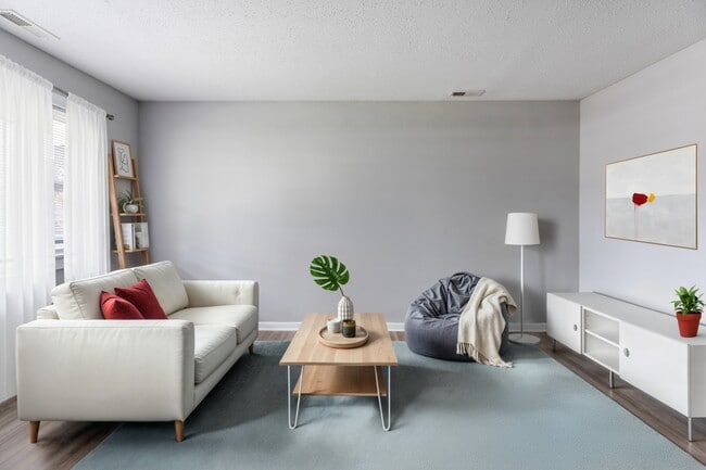 Building Photo - Lauradale