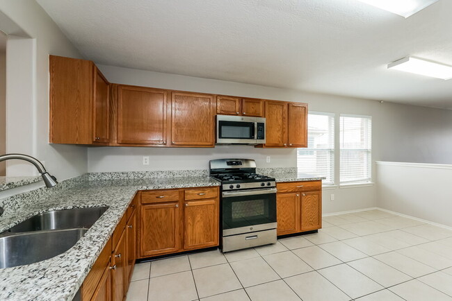 Photo - 4931 Winding View Ln
