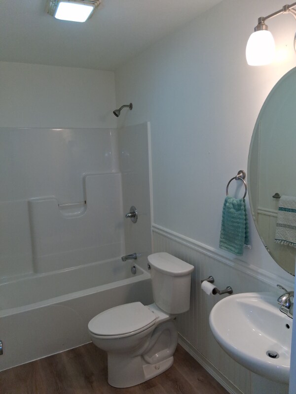 1403 N Glendale St Unidad D