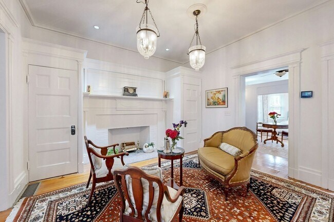 Photo - 15 Garrison Rd Unit 1