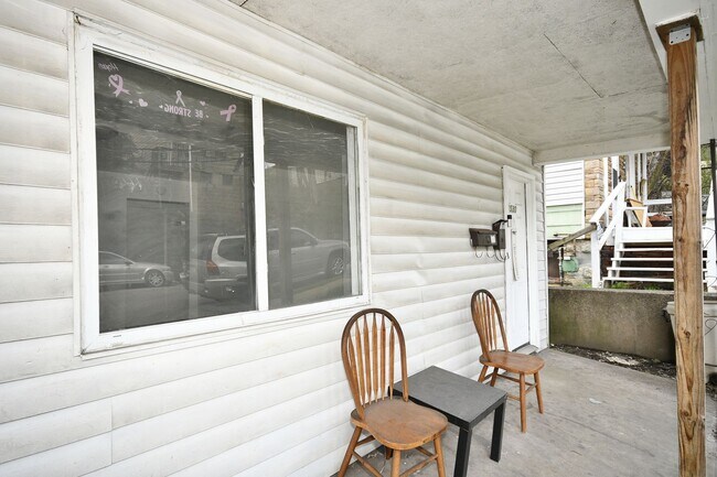 Photo - 1530 Grandview Ave Unit 1