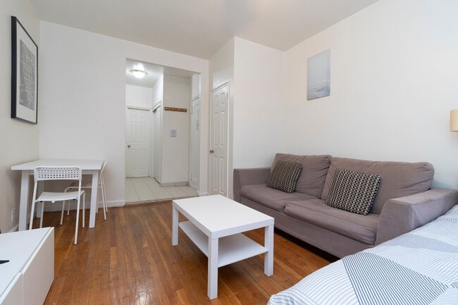 Photo - 1566 2nd Ave Unidad ID1032070P