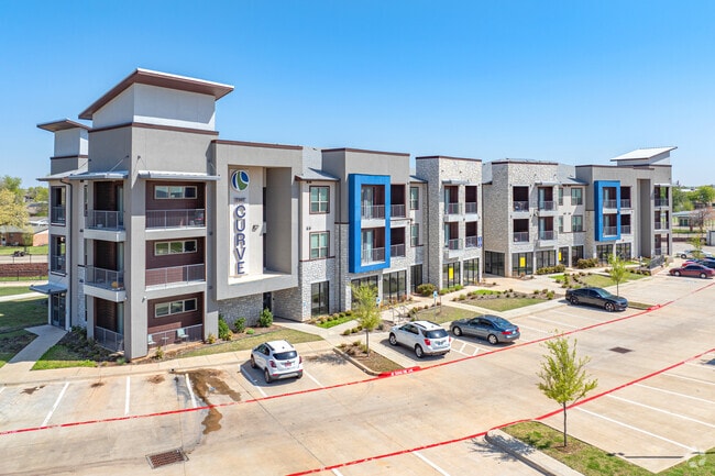 The Curve Apartments
