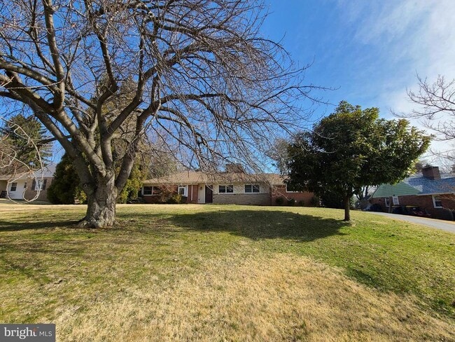 Photo - 6 Council Trail