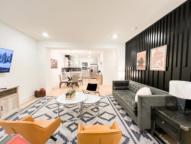 Photo - 112 Fitzgerald Dr Unidad FL3-ID1039082P