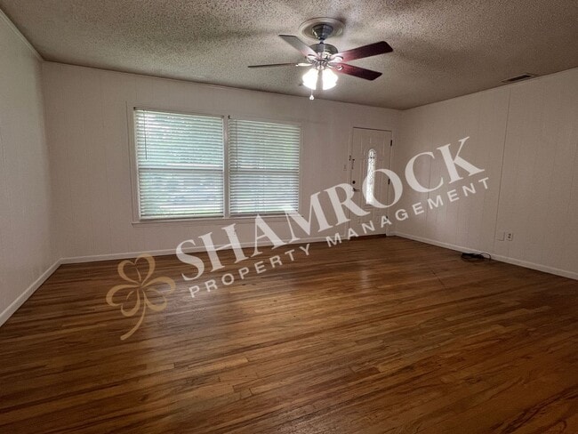 Photo - Central Waco Home