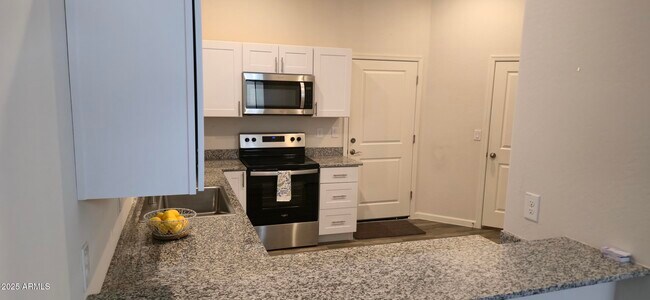 Photo - 701 Dylan Ct