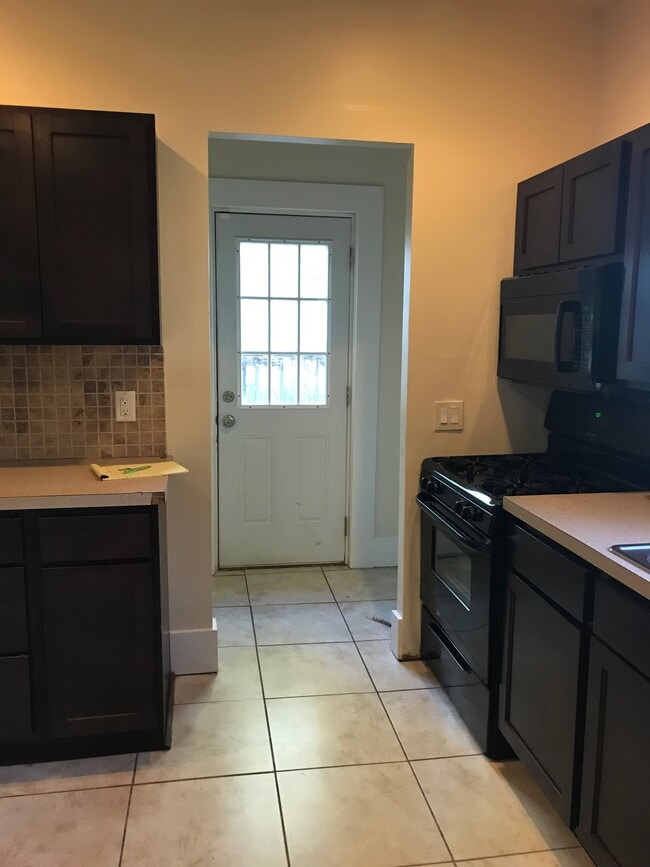 Photo - 52 John Ball Park Dr NW