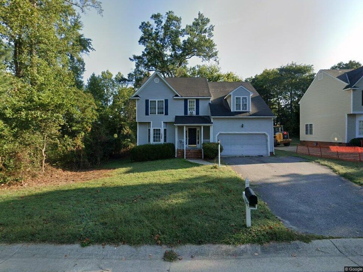 SPACIOUS 4 BEDROOM 2.5 BATH HOME IN GLEN ALLEN - SPACIOUS 4 BEDROOM 2.5 BATH HOME IN GLEN ALLEN
