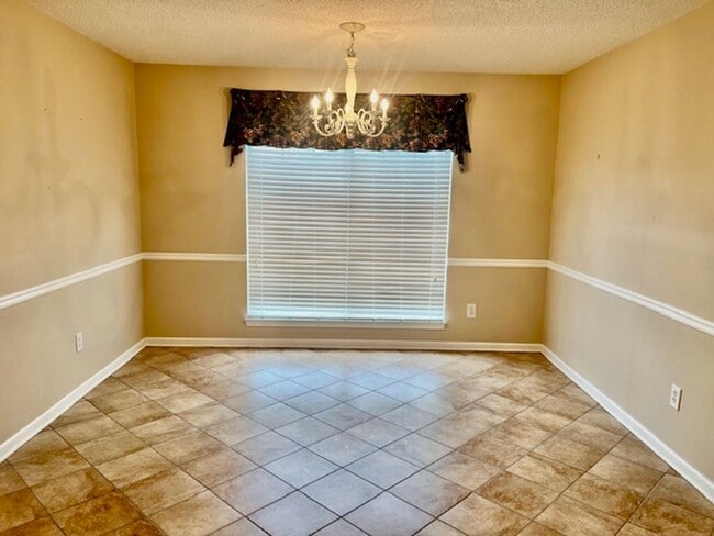 Photo - 7 Clarendon Pl