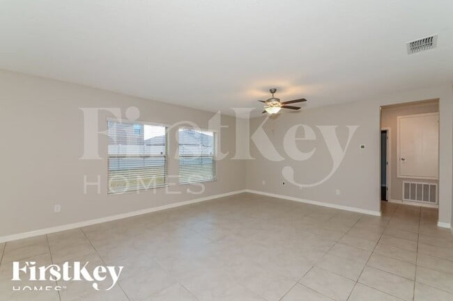 Photo - 806 Timeless Moss Dr