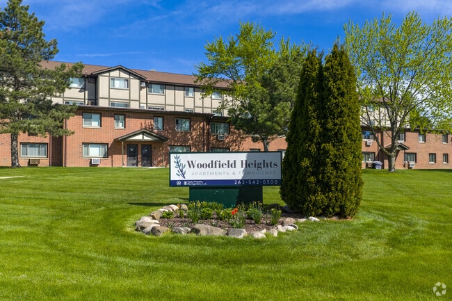 Woodfield Heights Apartments
