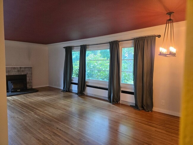 Photo - Spacious Single-Story 3 Bed / 2 Bath Home in Federal Way
