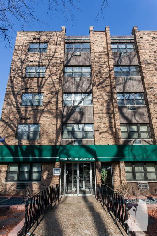 Photo - 655 W Wrightwood Ave Unit 511