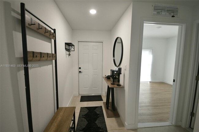 Photo - 1339 NW 2nd Ln