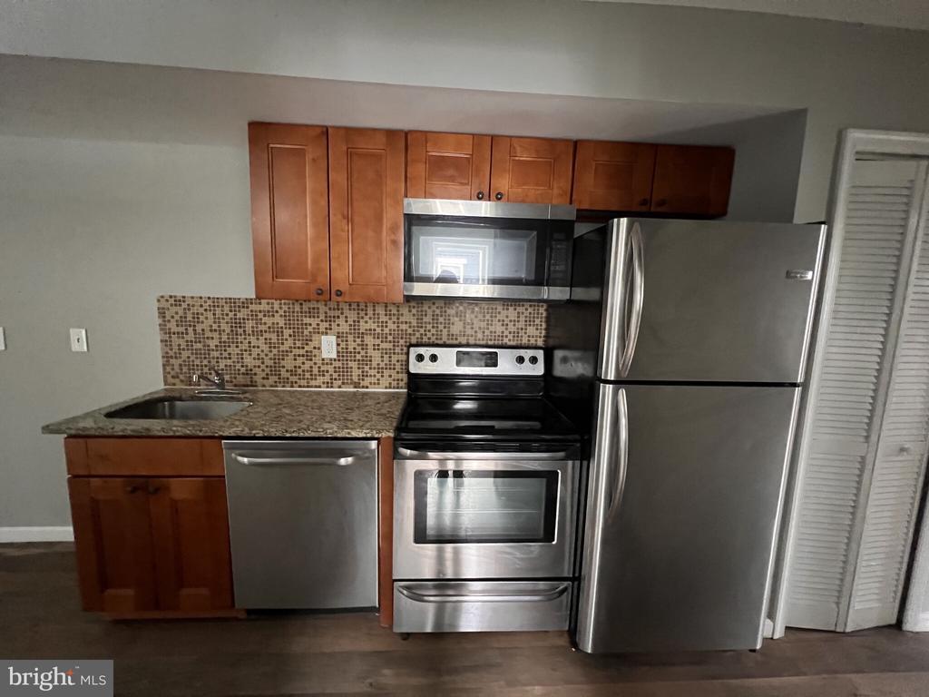 Photo - 4612 Hillside Rd SE Unit 4