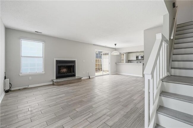 Photo - 317 Ferdinand Cir